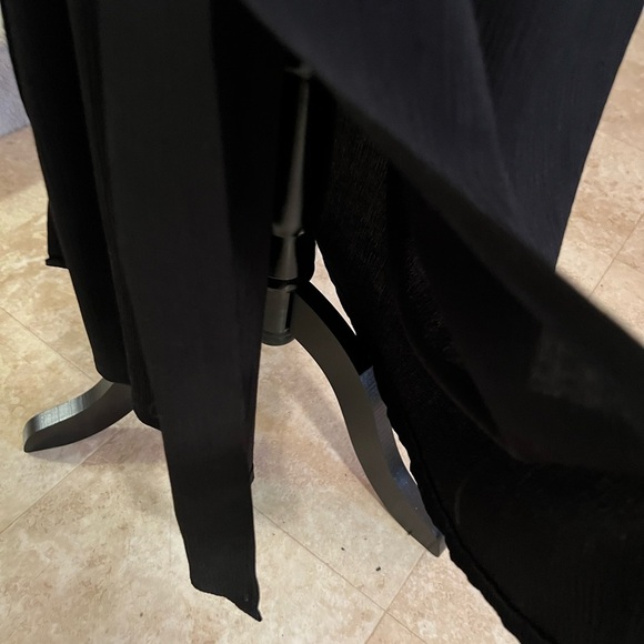 Fitting Image Women’s Black and Cream Lightweight Layered Midi Dress  24 Tall - Picture 7 of 10